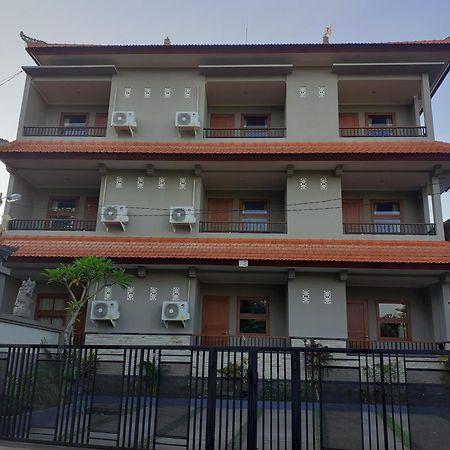 Griya Bun Sari Apartment Sukawati  Ngoại thất bức ảnh